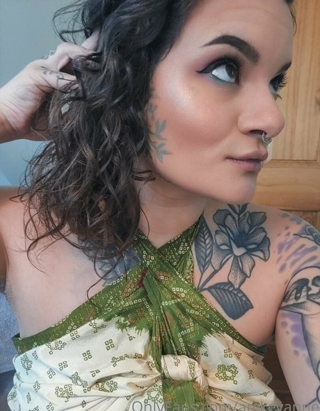 arckeyanne schöne bild