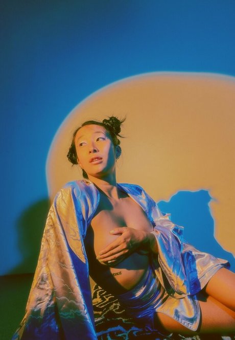 Nadya Okamoto freie perfekte foto