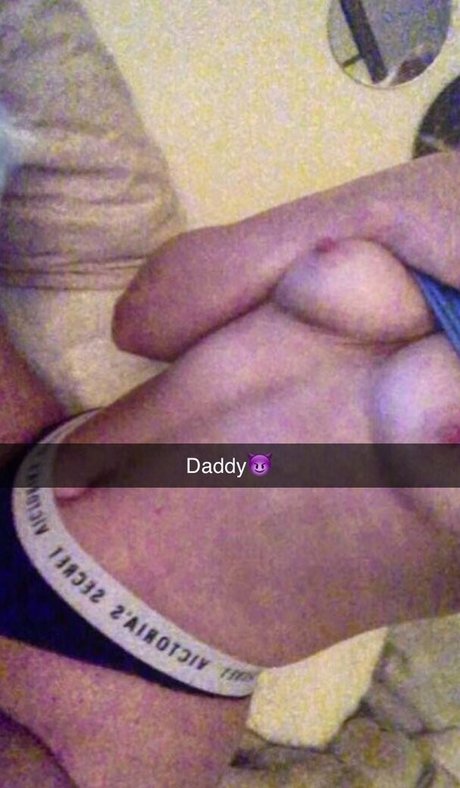 kateszn hübsche nackt bild