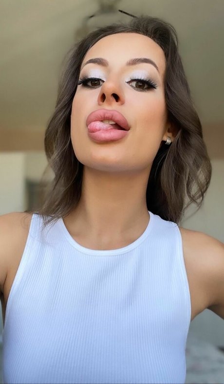 Tinylelax heiße hd galerien