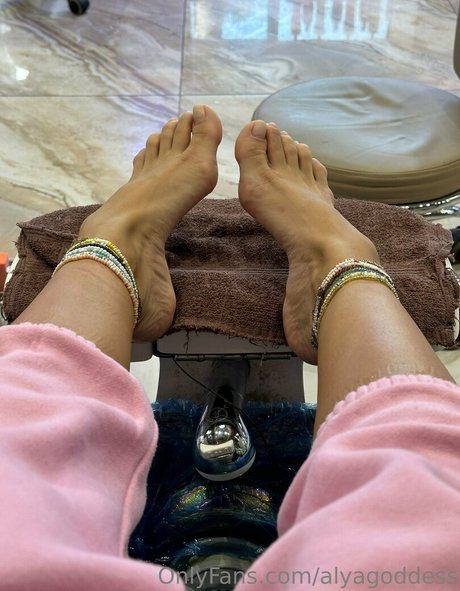 alyagoddess pornostar xxx archiv