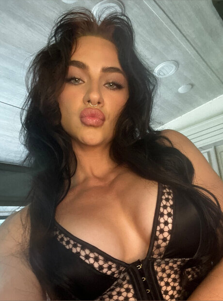 Vina Vice Free schauspielerin akt bild