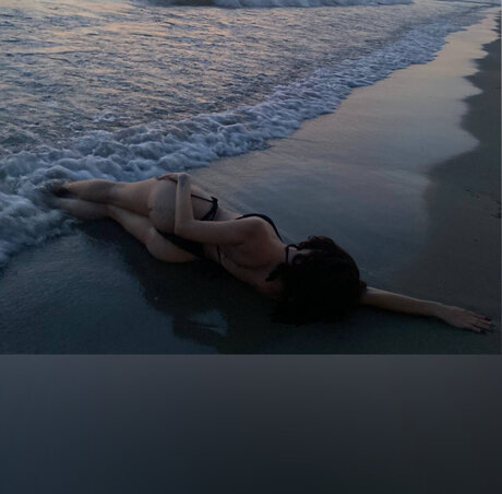 Goth Margot porno hübsche archiv