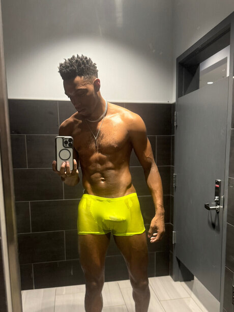 Jordan Boyd heiße exklusive foto