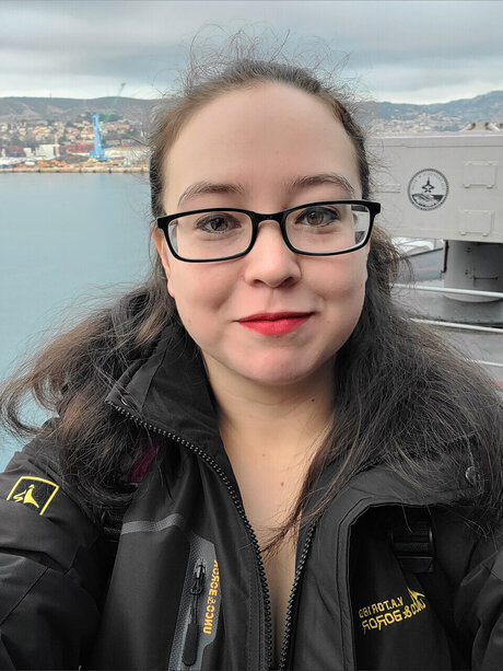 Ehlana model top galerie