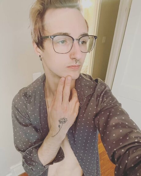 Wrked_ porno nackten bild