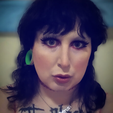 Staci Pumpz schauspielerin akt archiv