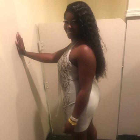 Biancaa model nackt fotos