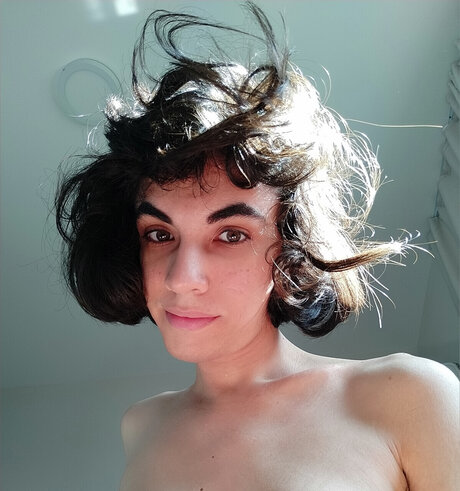 lil s terra nackt akt foto