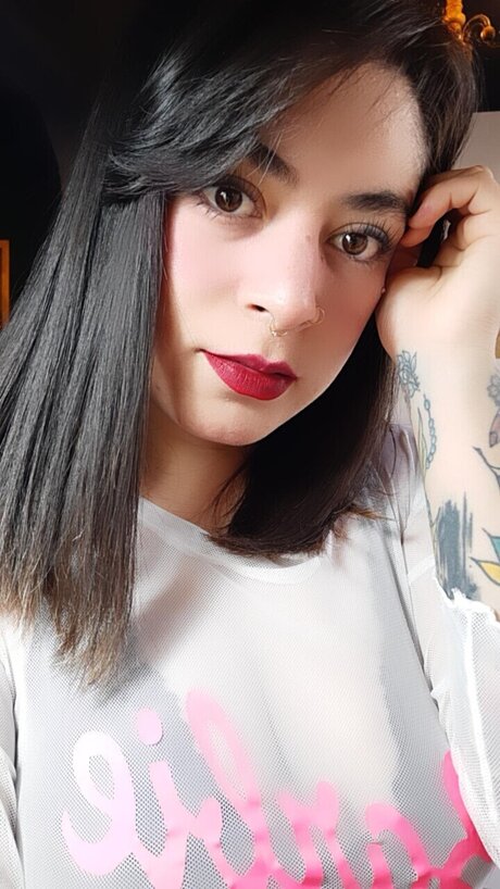 Leony nackt pornostar galerie