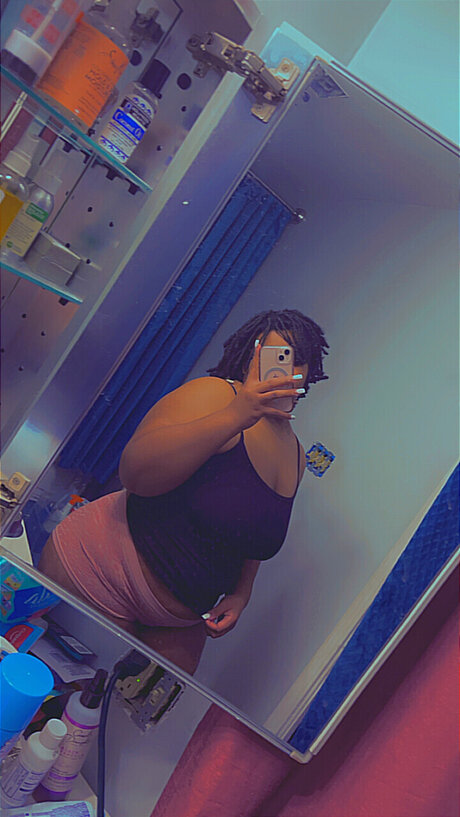 Nova Cane schauspielerin hd foto