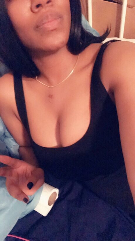 u71861391 nackt sexy galerie