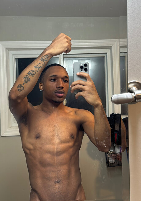 BIG DICK ZAN_ kostenlose nackt foto