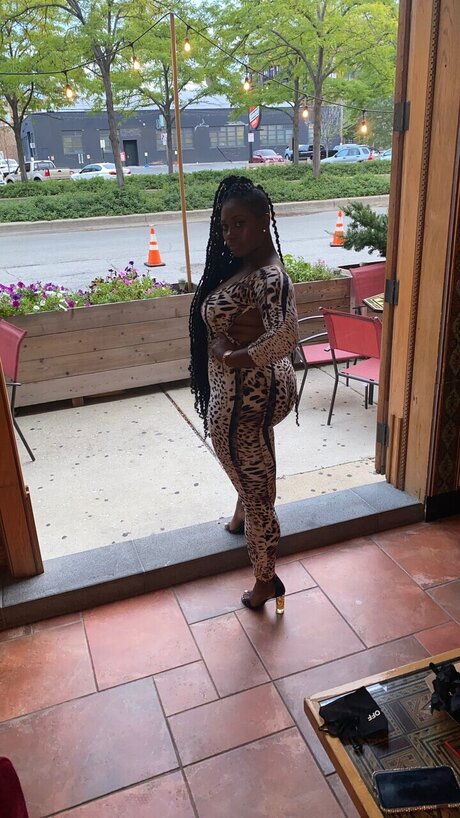 Tasha M schöne sex fotos