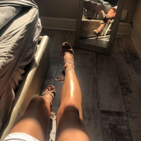 Reece Enoch schöne sexy archiv