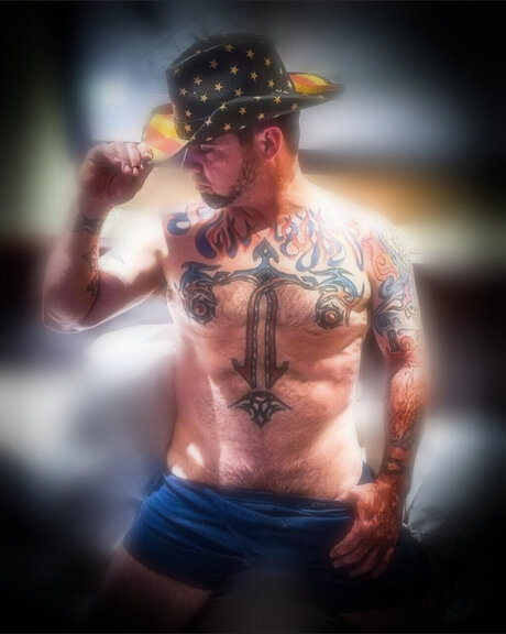 Trevor Traven hübsche erotische fotos