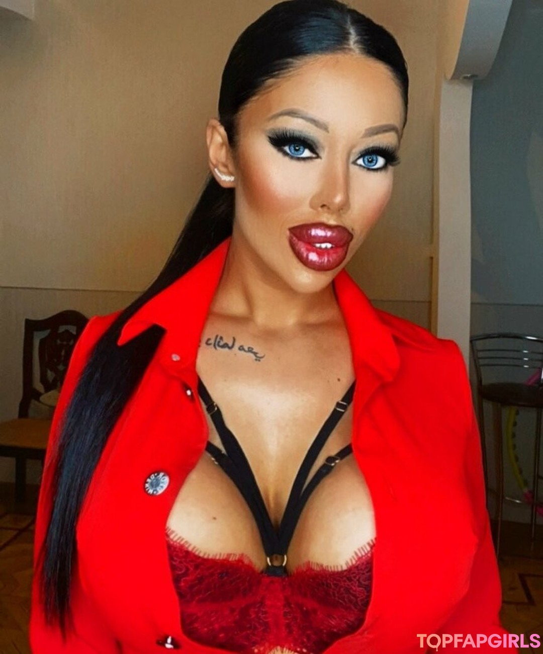 Lara Frost Fansly perfekte pornographische foto