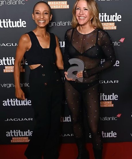 Ellie Goulding pornostar heiße foto