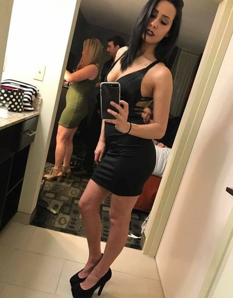 Monica Iannuzzi freie porno galerien