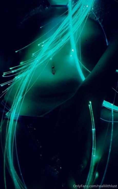 Rainia Belle kunst pornografische galerien