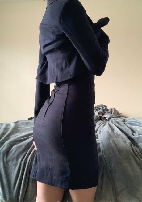 Kavaliar exklusive nackte fotos