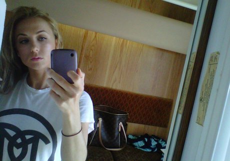 Iliza Shlesinger perfekte nackt bilder