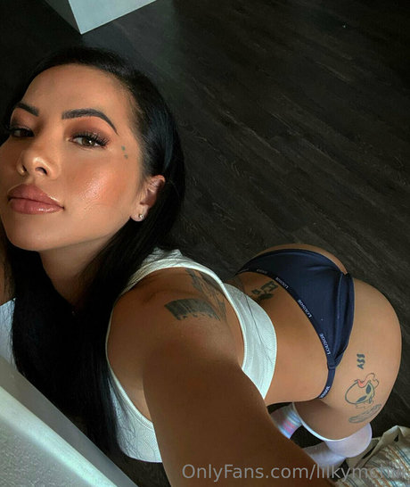 lilkymchiii model sex archiv