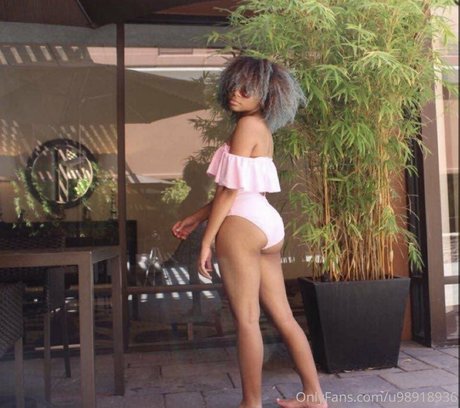 _me momo_ exklusive top galerien