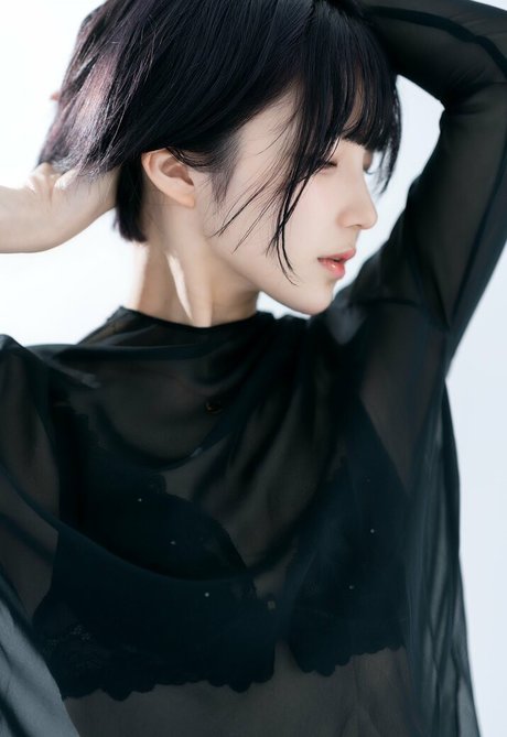 emo-mädchen-onlyfans sexy kunst fotos