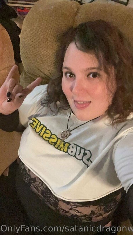 satanicdragonwitch porno sexy fotos