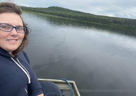 satanicdragonwitch hübsche schöne galerie