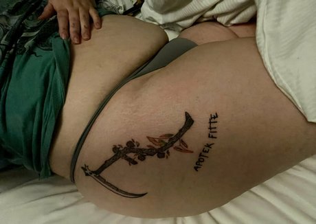 satanicdragonwitch schöne pornostar fotos