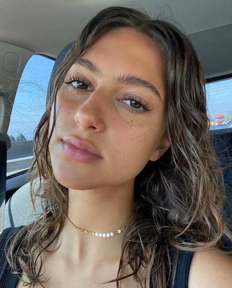 Renee Maudlena Noe erotische nacktheit galerien