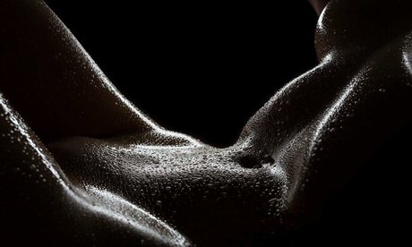 Ally J Wilkinson nackt schöne bilder