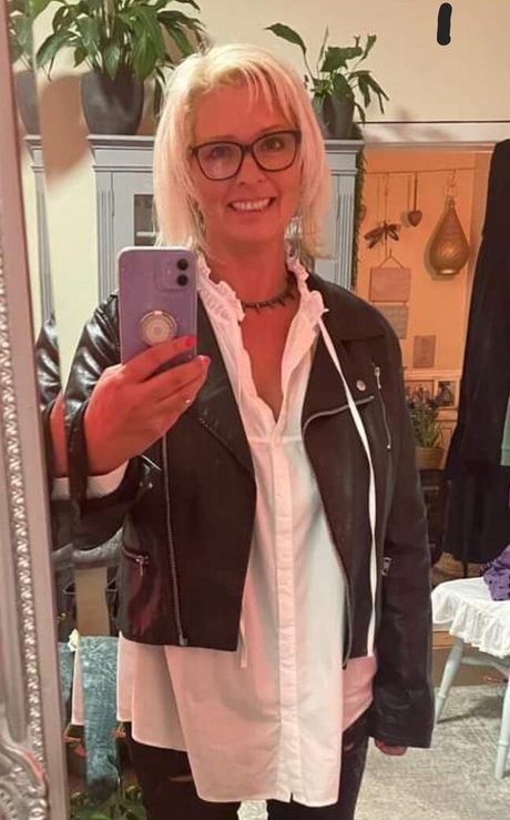 Jo Guest schöne erotische galerien