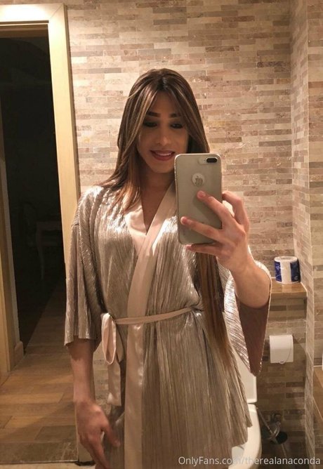 TheRealAnaconda erotische pornographische fotos