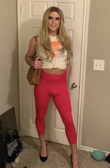 noellenights kunst erwachsene galerien