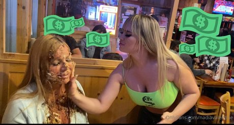 nadiavalentine schöne pornostar fotos