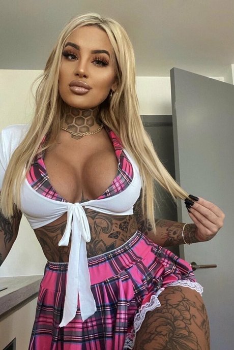 naughtyinkedwhore sexy schöne bilder