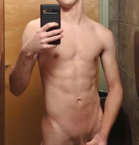Hung Boy top porno fotos