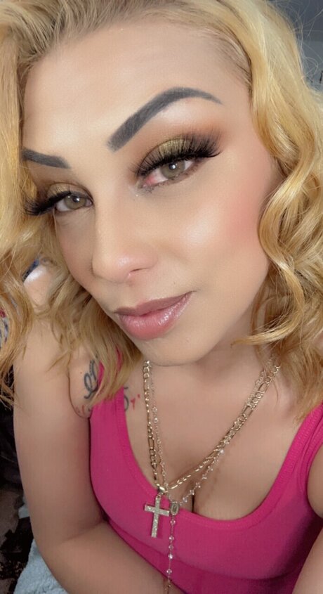 Gigi s Playhouse_ schöne hd galerie