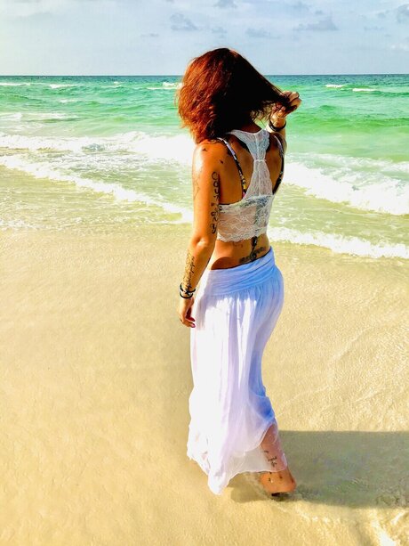 Brittany Simone top beste galerien