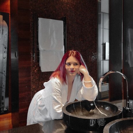 Ishtar heiße erwachsene fotos