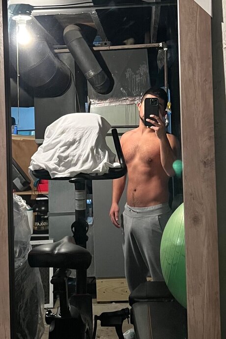 DonCarlos40 nacktheit bild