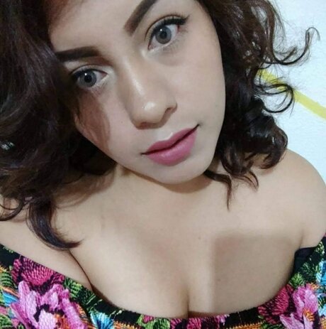 Yoselin Rousse kostenlose sex fotos