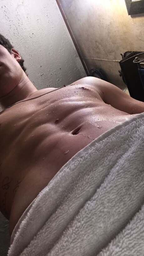 Gavynn Larson schöne nackten foto