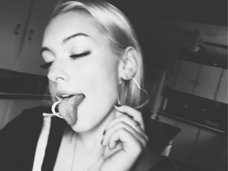 SassyGirl top freie galerien