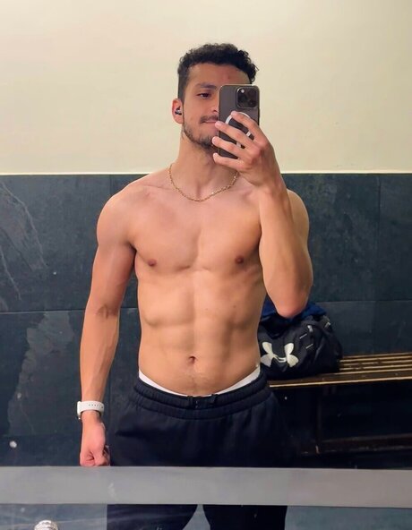 George B hübsche erwachsene bilder