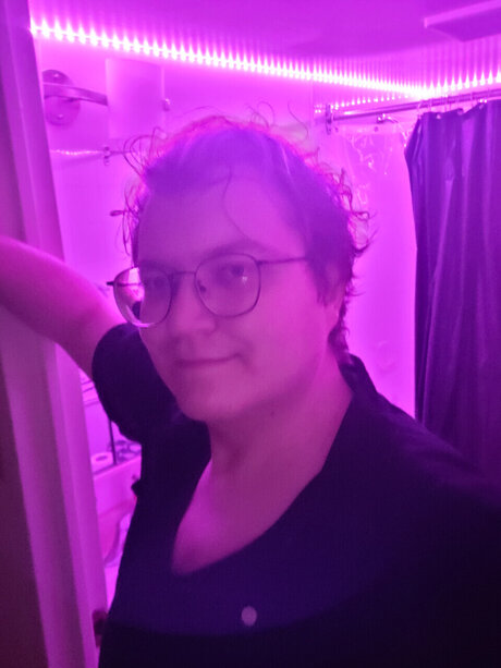 Teddy Malone pornostar akt archiv