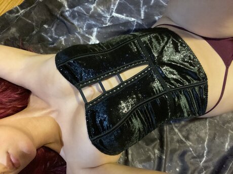 dominamara nackt bild